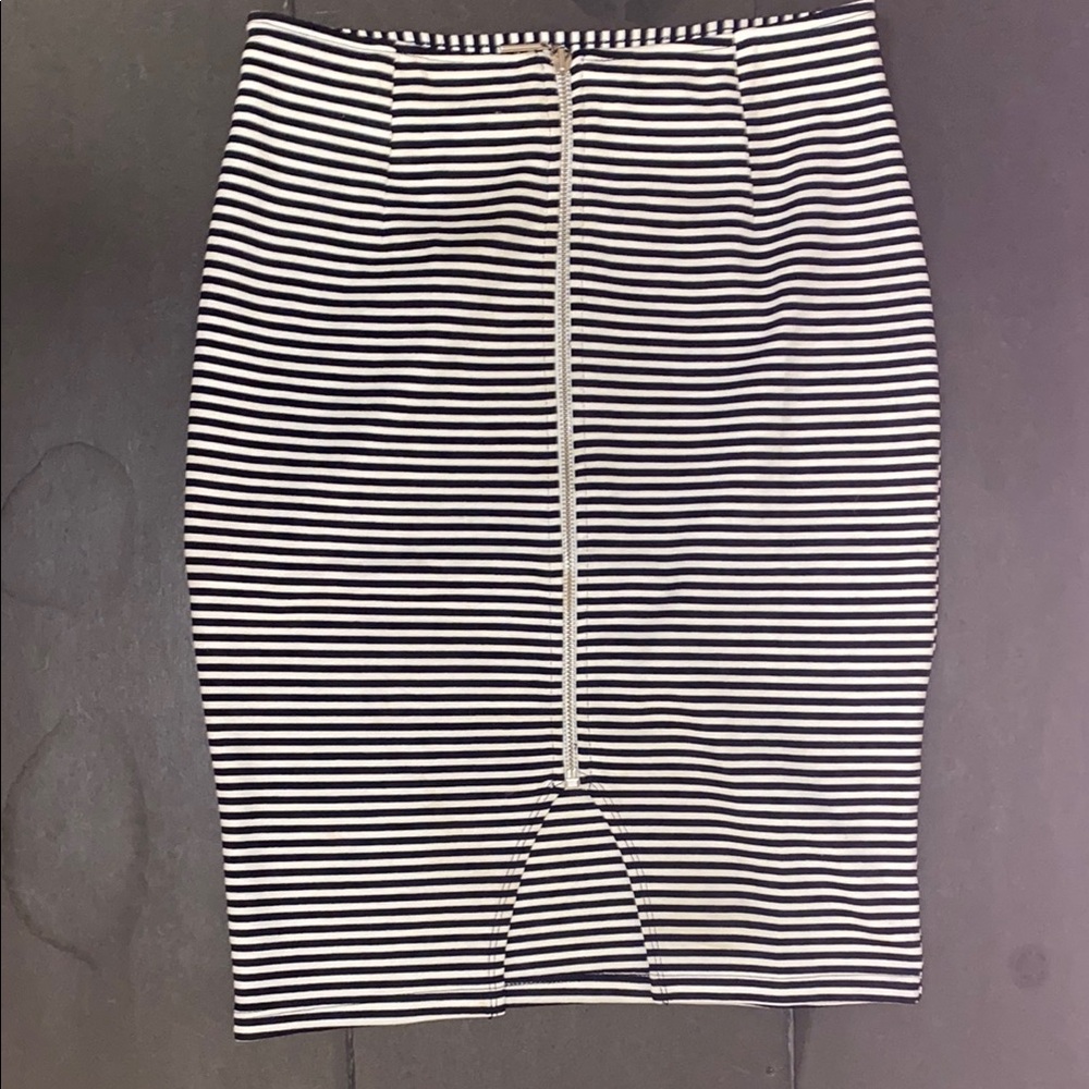 Foreign Exchange Small Black and White Striped Knee-length Pencil Skirt